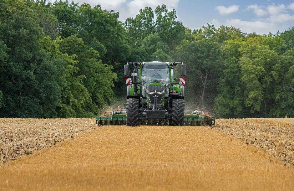Με ισχύ ως και 224 ίππους το Fendt 600 Vario αλλάζει το «παιχνίδι» της γεωργίας