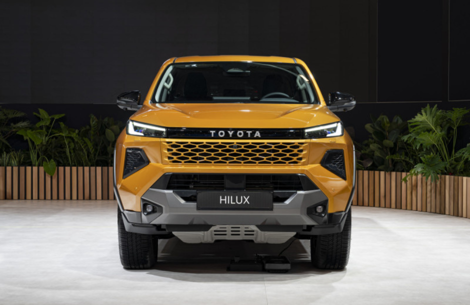 Πραγματοποιεί το ευρωπαϊκό ντεμπούτο της η ένατη γενιά του pick-up Toyota Hilux