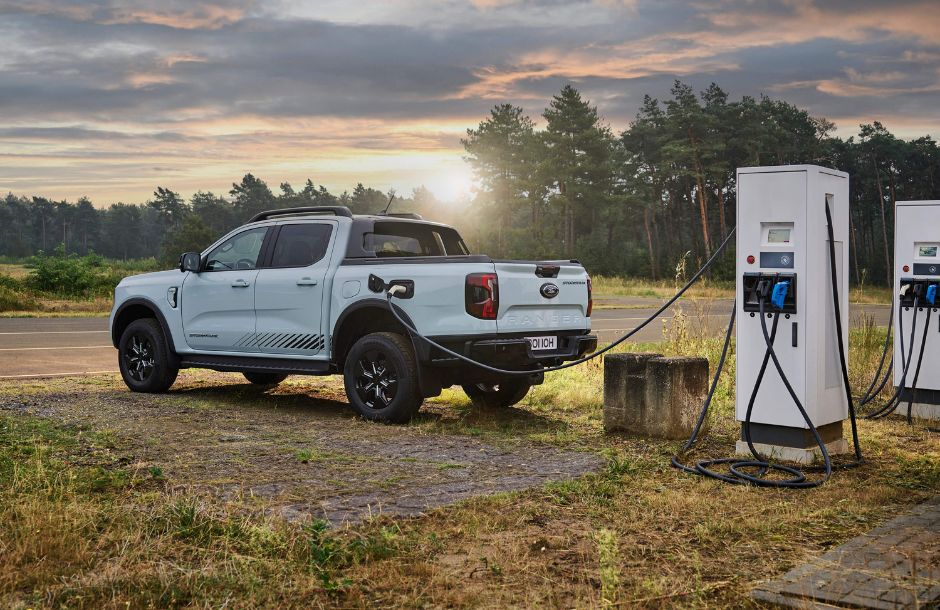 Σε ρόλο γεννήτριας τα υβριδικά pick-up Ford Ranger PHEV